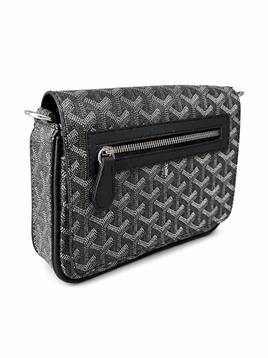 Goyard nova